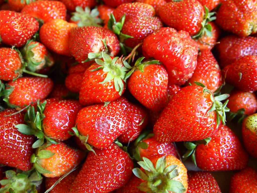 30-strawberry